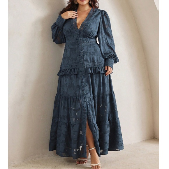 Plus Floral Print Button V neck Ruffle Hem Long Sleeve Maxi Dress - Picture 2 of 9